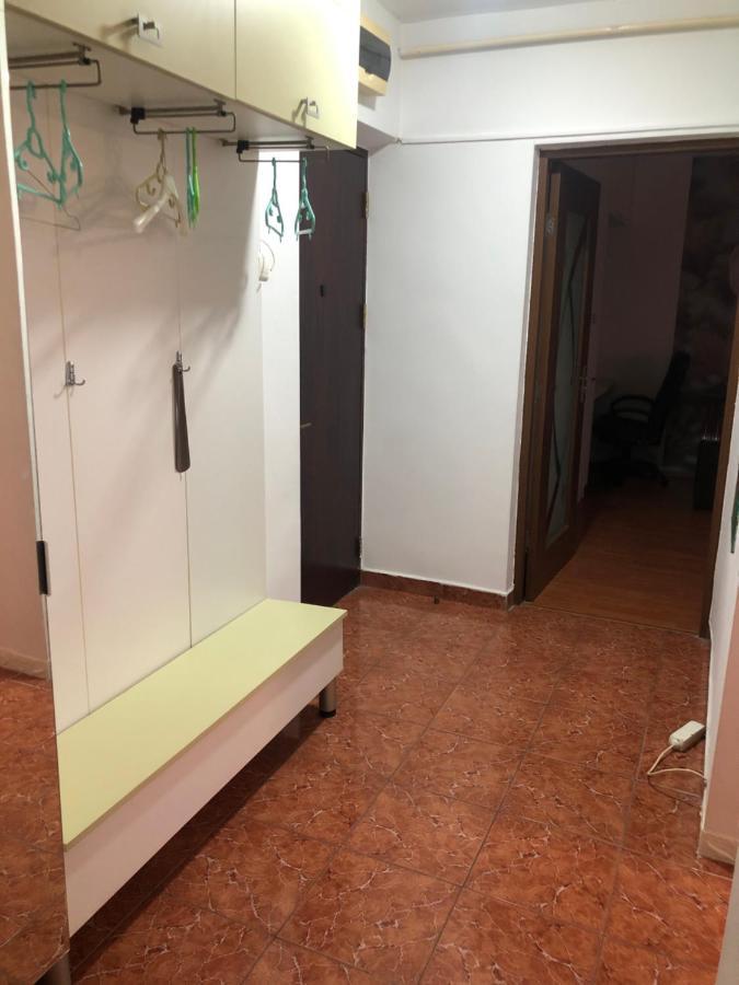 Ferienwohnung Apartament Magnolia, Piata Gorjului- Metrou Bukarest Exterior foto